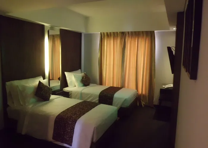 Palette Hotel 3*